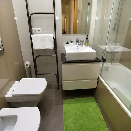 Like-home-t1 Apt-best Place-parque Nacoes Lissabon